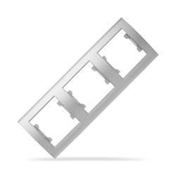 Рамка трехместная вертикальная  UNIVersal  серия  Бриллиант  серебро (еврослот) - фото 28233