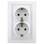 1-208-01 Розетка Intro Plano с заземлением двойная 2X2P+E Schuko со шторками, 16А-250В, IP20, СУ, бе Б0053933