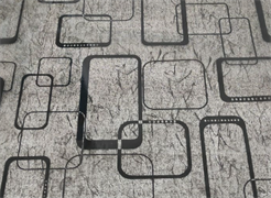 pn035 DEKORON 45 см/8 м витраж цветной	 на сером квадраты черные большие																												 00104715