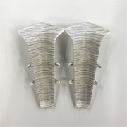 Угол наружный (внешний) с крепежом для плинтуса 70мм 