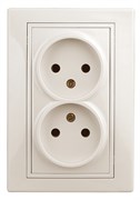 1-204-02 Intro Розетка 2х2P, 16А-250В, IP20, СУ, Plano, сл.кость (10/100/1500) Б0053905